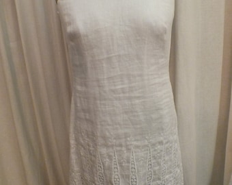 Ralph Lauren White Linen Dress with Embroidery Sleeveless Size 6P  Summer Dress