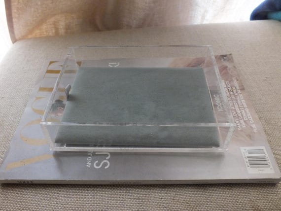 Acrylic Jewelry Box with Green Insert