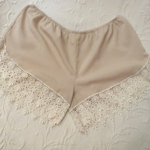 Feminine Lace Shorts in Beige Size XS/Small