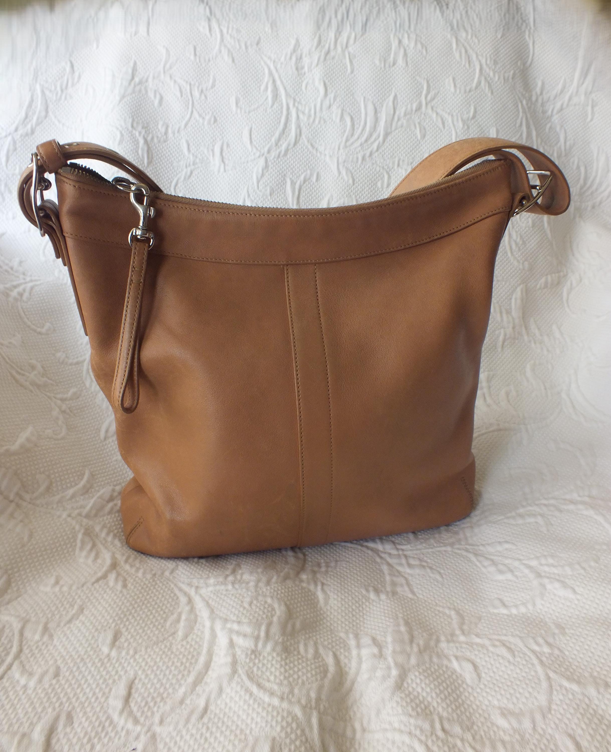 バッグ Rare 80s Vintage Coach Shoulder Bag Tan Vintage 80s COACH Bag, Tan Leather Coach Bucket Bag