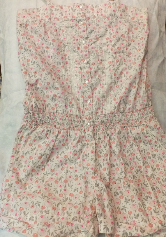 Lovely Romper in a country style pattern. - image 9