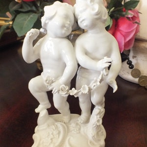 Vintage Italian Cherubs with Garland Primavera
