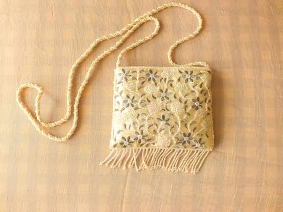 Crossbody Beautiful Beaded Bag/Purse by Privilege… - image 3