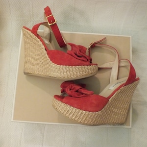 L.K. Bennett London  Red Espadrilles with Bow Open Toe Wedge Sandals Suede Size 5.5