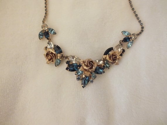 Juliana Set Roses Juliana D&E Vintage 60s Figural Gold Roses Crystal Ne… - Gem
