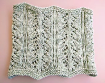 Knitted Lace Cowl pattern digital download - easy to knit - first knitted lace project