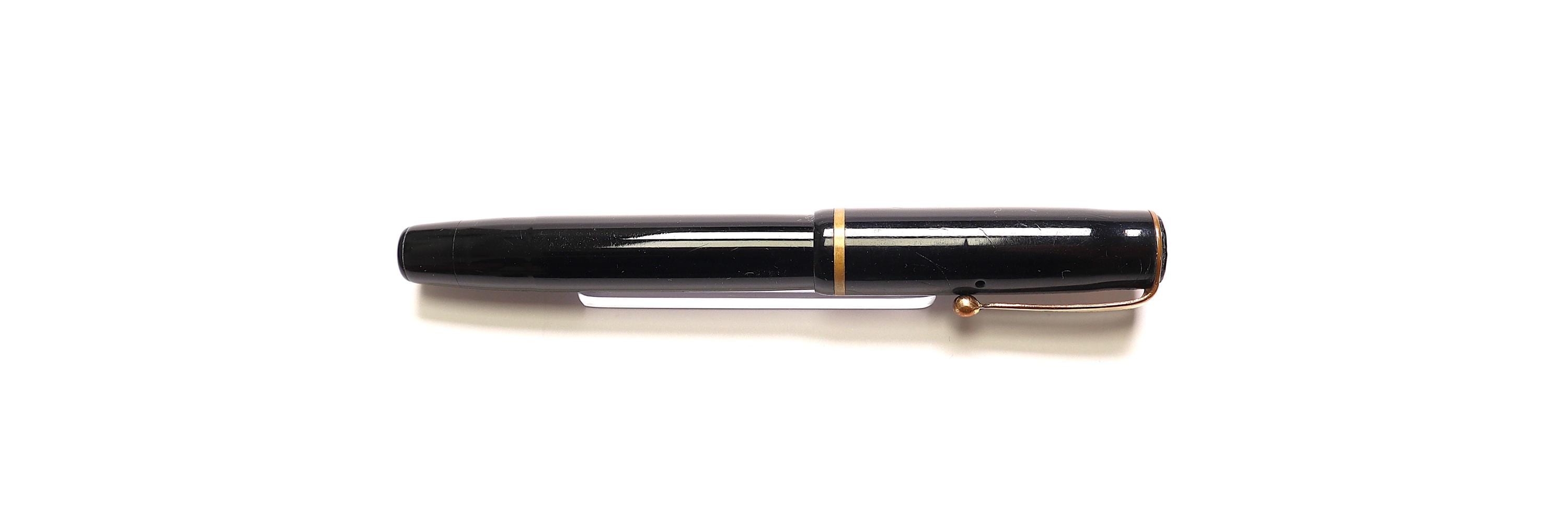 Vintage 1930s Parker Premier Fountain Pen: 14K Nib, Made in Canada