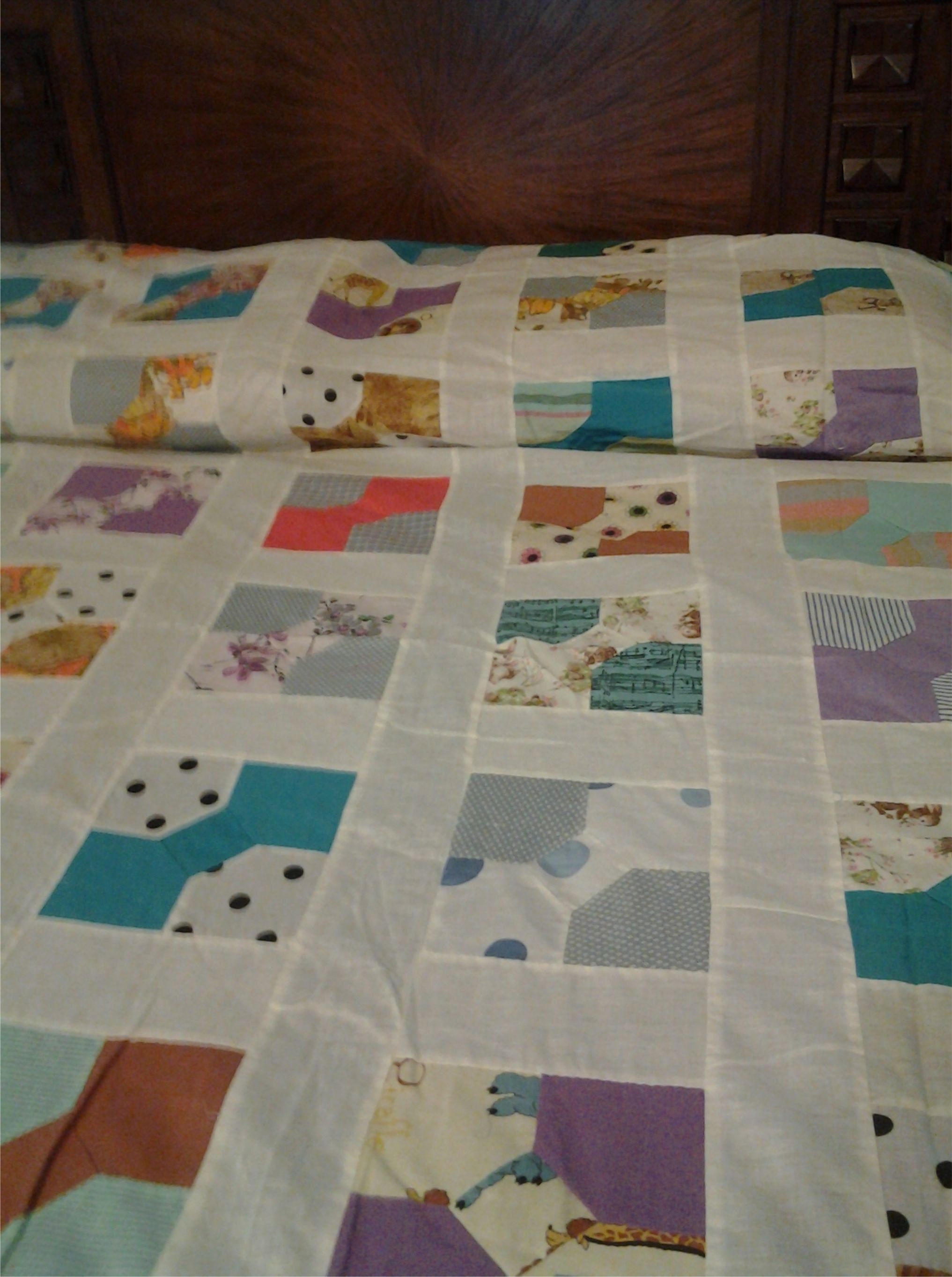 Bow Tie Quilt Pattern, Full Size Quilt Pattern, Twin Size Quilt Pattern, PDF downloadable Quilt Pattern,
