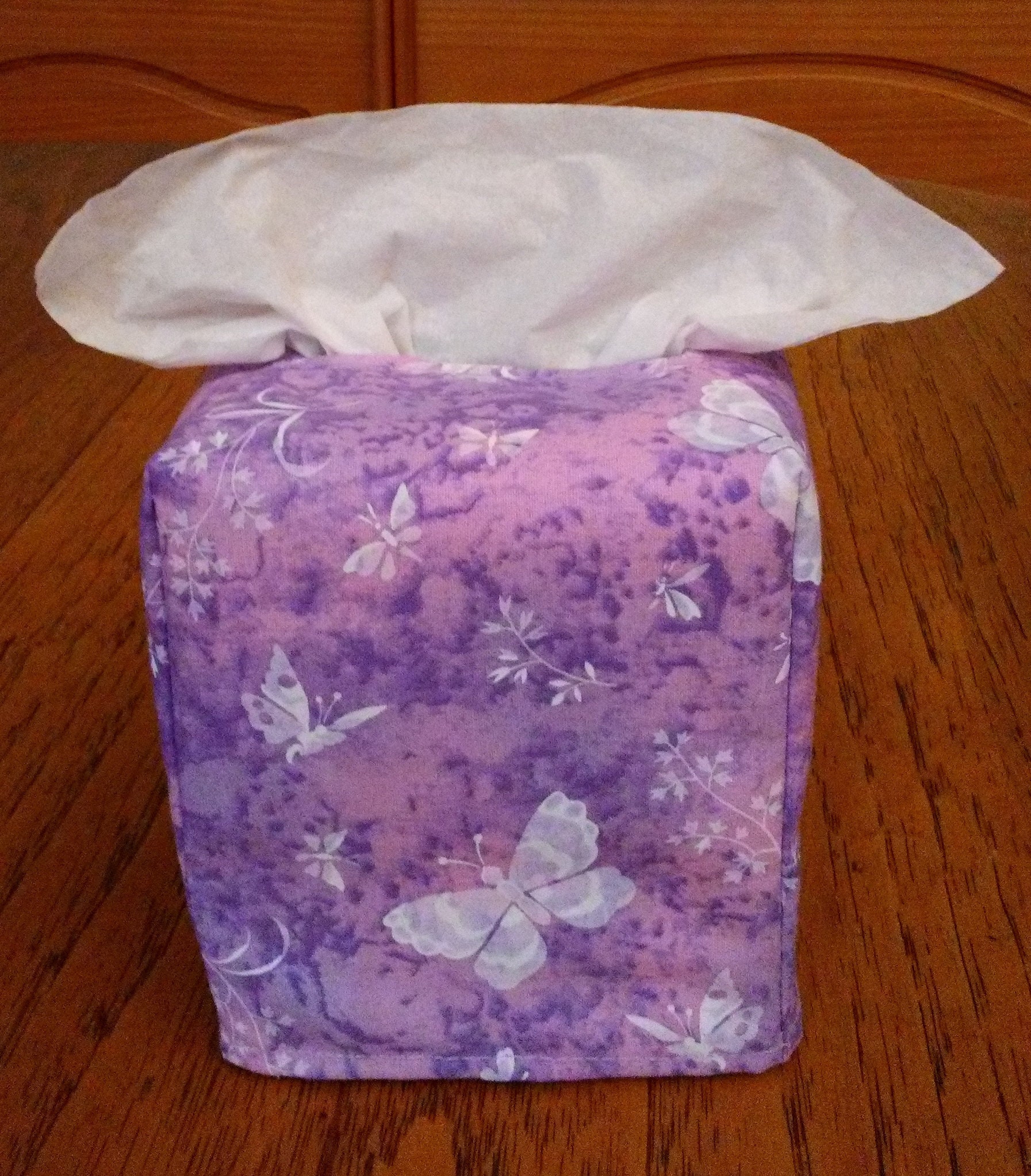 elizabethW Lavender Square Tissue Cover