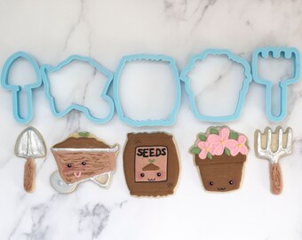 Items Similar To Wilton Baby Shower Cookie Cutter Set Unisex Baby