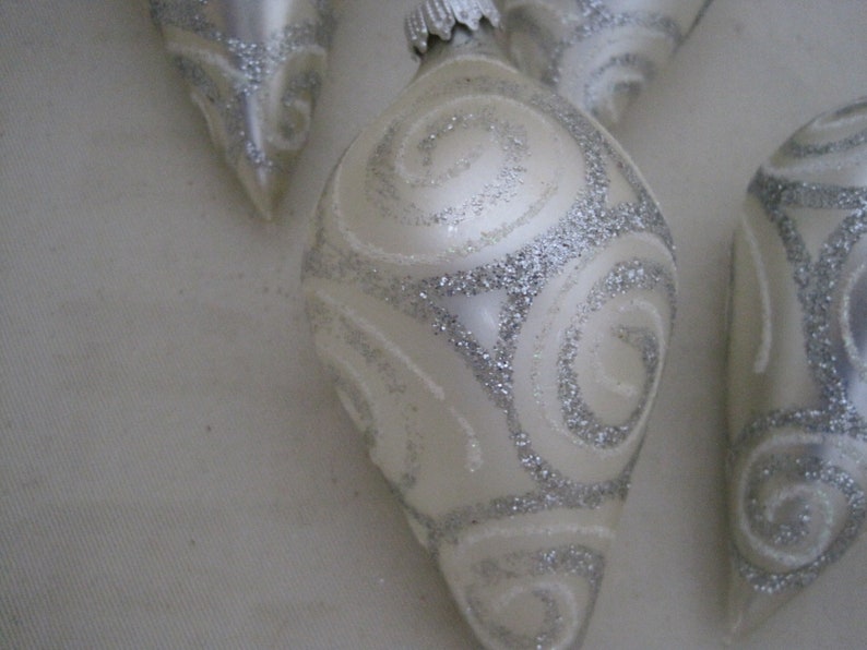 Set of Four Teardrop White and Silver Swirl Glass Christmas Tree Ornaments