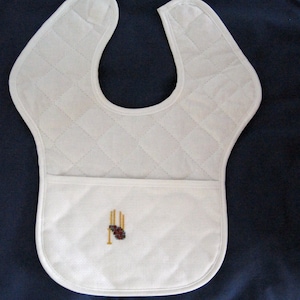 Quilted Baby Bib with Hand-Embroidered Bagpipes on Front Pocket