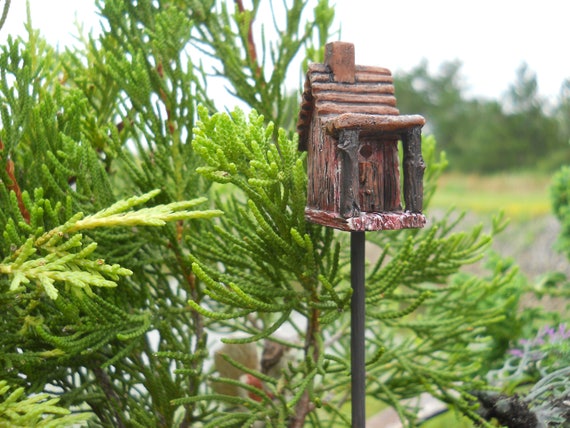 Miniature Dollhouse FAIRY GARDEN ~ Vintage Style Rustic White Birdhouse Pick NEW