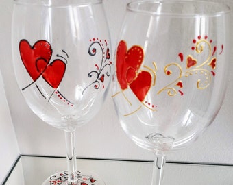 Valentine day gift , Hand Painted Wine Glasses, Personalized Gift, Romantic present