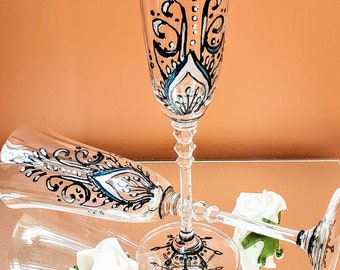 Wedding Champagne Glasses, Champagne Flutes Wedding Decor, Toasting Flutes Wedding Set, Wedding Glasses for Bride and Groom, Flute Set