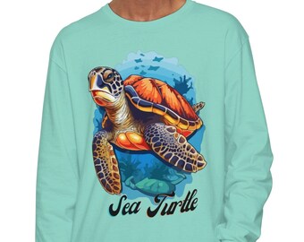 Sea Turtle Illustration Long Sleeve T-shirt: Ocean Lover Tee