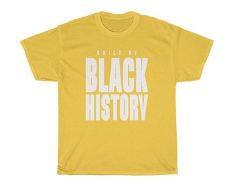  Built By Black History T-Shirt : Sports & Outdoors
