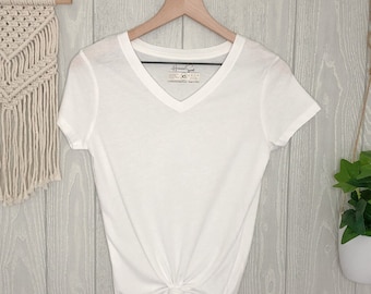 Blank Plain Women's Fitted V Neck Shirt
