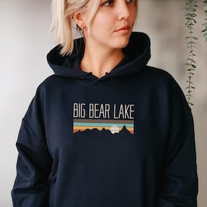 Big Bear Lake California Skiing Snowboarding vintage retro boating Unisex Hoodie Hooded Sweatshirt