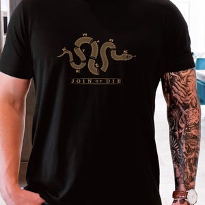 Patriotic Shirt, Gadsen Snake, Join or Die, military Veteran, USA, gift for Dad, Gift for Him Unisex Jersey Short Sleeve Tee T-shirt