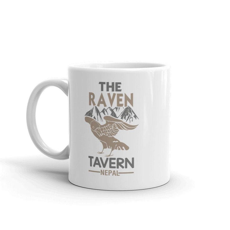 Kubek z motywem filmów z lat 80. w stylu retro The Raven Tavern Pomysł na prezent na Dzień Ojca zdjęcie 3