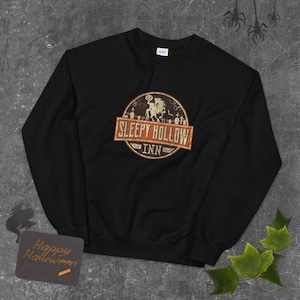 Funny Halloween Sleepy Hollow Inn Ichabod Crane The Halloween Horseman, Unisex Crewneck Sweatshirt