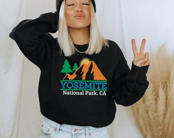 Vintage Retro Yosemite National Park Califronia Yosemite Park National Park Unisex Crewneck Sweatshirt