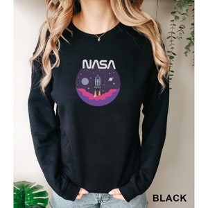 Retro Vintage Nasa Launch shirt Unisex Crewneck Sweatshirt