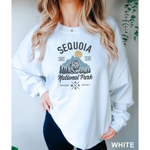 Sequoia California 1890 Retro Vintage National Park Unisex Crewneck Sweatshirt