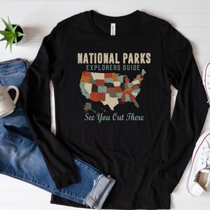 Camiseta de manga larga con mapa vintage de los parques nacionales de EE. UU.