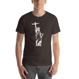 2nd Amendment Statue of Liberty holding a rifle Fathers Day Gift for Dad Unisex Jersey Short Sleeve Tee T-Shirt