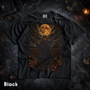 Pompoenkoning shirt, Gotisch pompoenveld Halloween, Spooky Jack O' Lantern T-shirt, Donkere fantasy horror graphic COMFORT Colors Unisex T-shirt