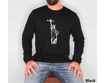 2nd Amendment Statue of Liberty holding a rifle Long Sleeve T-ShirtFathers Day Gift for Dad