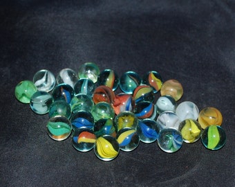 Marble Lot Of 10 Vintage Cat Eye PeeWee Marbles A50