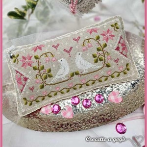 CROCETTE A GOGO &quot;Birds In Love&quot; • Counted Cross Stitch Pattern • Valentine&#39;s Day, Hearts, Paper Pattern
