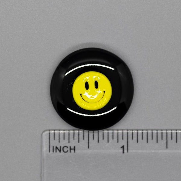 BEAU VERRE ART "Smiley Face Fused Glass Needle Minder" • Magnet • Bright Yellow, Needleminder • One-of-a-Kind, Handcrafted