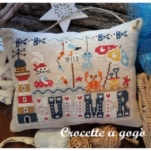 Crocette A Gogo  • "HELLO SUMMER" • Counted Cross Stitch Pattern • Summer, Beach, Crab, Lighthouse, Bunny, Fish, Italy, Paper Pattern