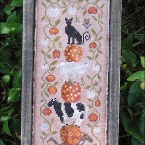 KATHY BARRICK "Halloween On The Farm" Counted Cross Stitch Pattern, Cow, Black Cat, Pumpkins, Paper Pattern