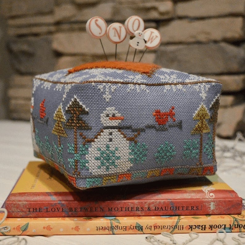 Snowmen Winter HANDS ON DESIGN Block Party Snow Counted Cross Stitch Pattern /& Wool Snowflakes Includes Handcrafted Pin Set Too!