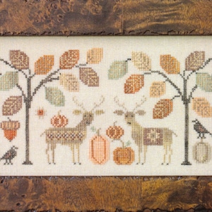 PLUM STREET SAMPLERS "Deer Friends" • Counted Cross Stitch Pattern • Autumn, Fall, Pumpkins, Foliage, Black Crows, Paper Pattern