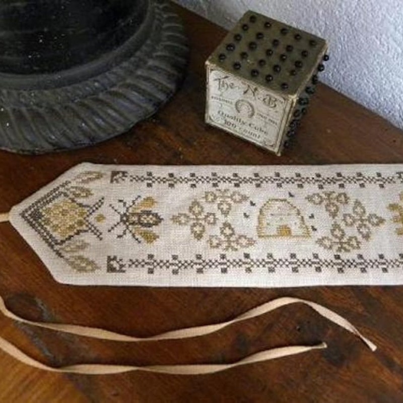 Threadwork Primitive Cross Stitch - Etsy