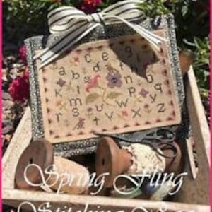 Spring Fling Stitching Bag by The Scarlett House Counted Cross Stitch Pattern/Chart