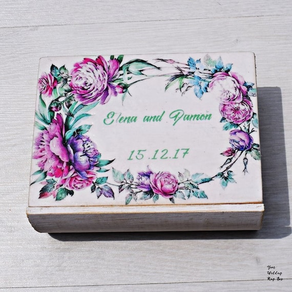 Personalized box Wreath wedding Ring holder ring box Ring Bearer Box Wedding