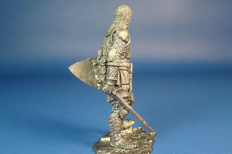 Germany Knight of the Teutonic Order 14th Century 132 Scale Height 65mm Unpainted Tin Figure Middle Ages Handmade Collectible Toy Miniature