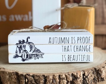 Rustic Autumn Wood Book Stack: Stamped Fall Decor (9 cm x 16 cm)