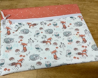 Quilted Cross Stitch Project Bag: Foxes & Owls Knitting Storage