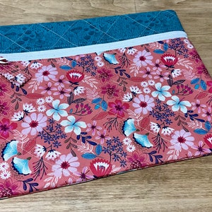 Quilted Cross Stitch  Project Bag 13&quot; x 11&quot; Pink Flower Garden