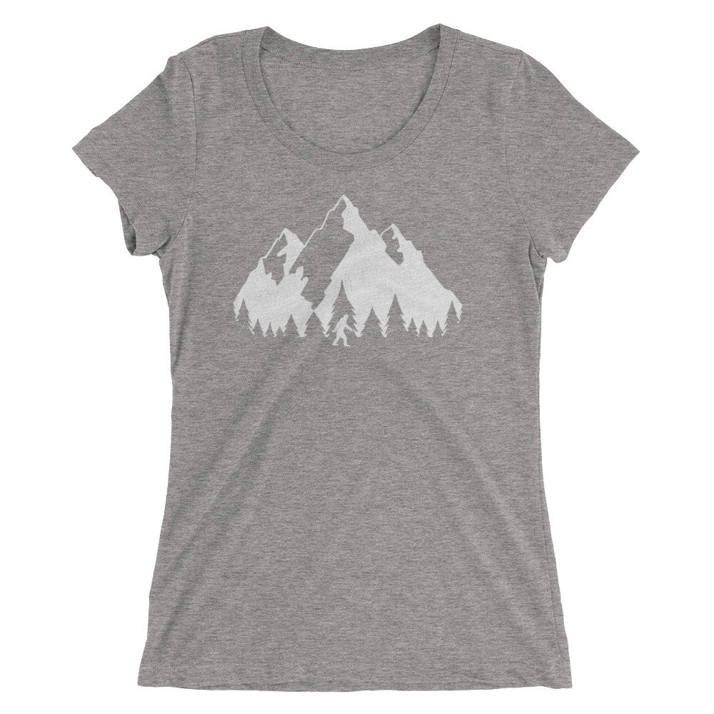 Bigfoot T-shirt women's/sasquatch T-shirt - Etsy