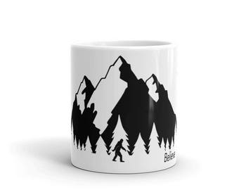 Bigfoot Mug / Bigfoot Coffee Mug / Bigfoot Coffee Cup / Sasquatch Mug / Sasquatch Coffee Cup / Yeti Mug / Yeti Coffe Mug / Yeti Coffee Cup / Believe / Gift