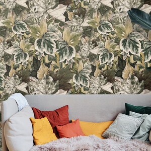 Wall Covering, Various Ivy Leaves Subdued Colors Wallpaper,  Green Wallpaper, Beige Wallpaper, Leaves Wallpaper, Botanical Wallpaper